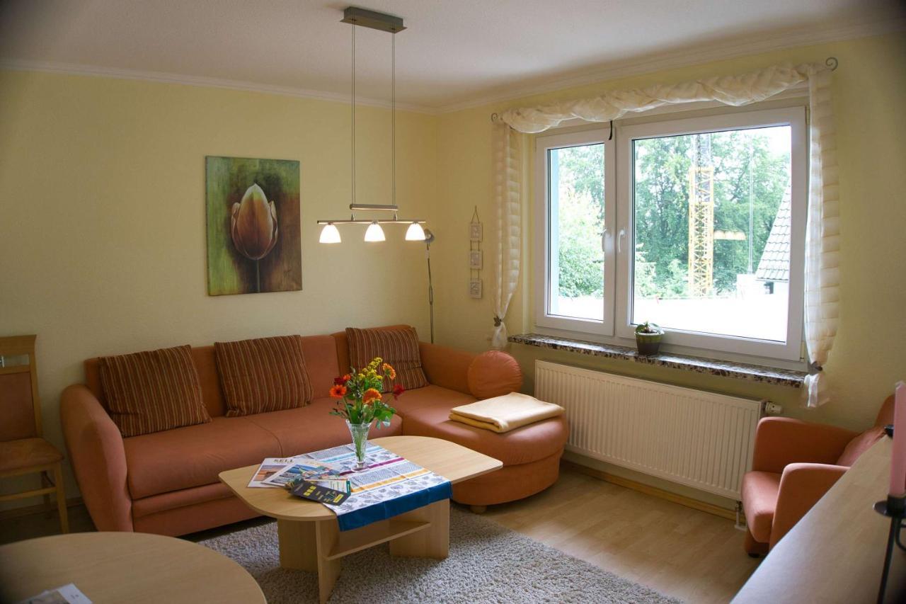 F-1042 Ferienwohnung Enna Зеллин Экстерьер фото
